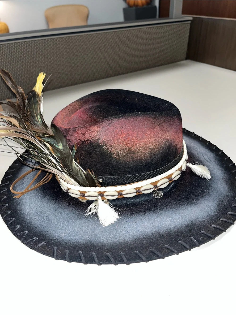 Women's Bohemian Feather Trimmed Western Hat in Black and Rust